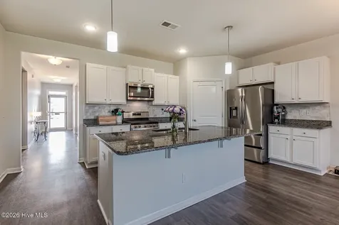8315 Slippery Elm Court Winnabow NC 28479