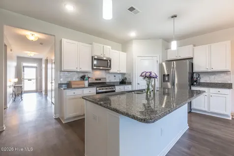 8315 Slippery Elm Court Winnabow NC 28479