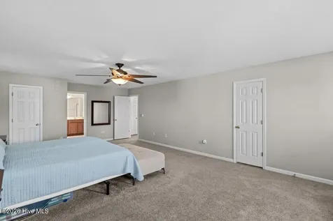 600 Willbrook Circle Sneads Ferry NC 28460