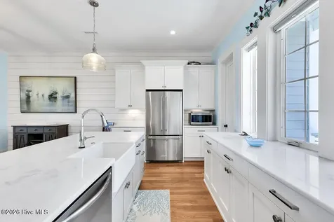7697 Dunewalk Court Wilmington NC 28409