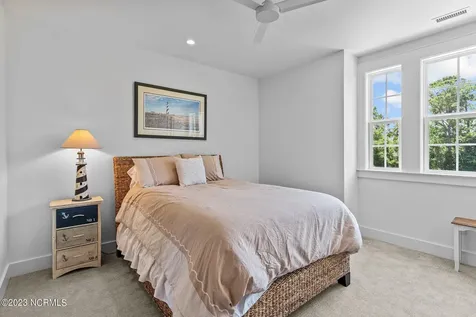 7697 Dunewalk Court Wilmington NC 28409
