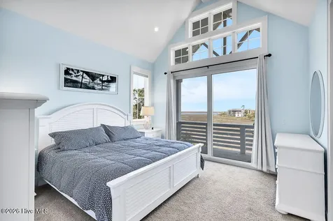 7697 Dunewalk Court Wilmington NC 28409
