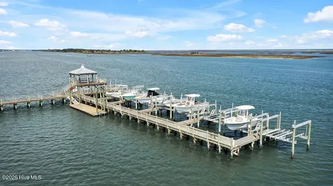 7697 Dunewalk Court Wilmington NC 28409