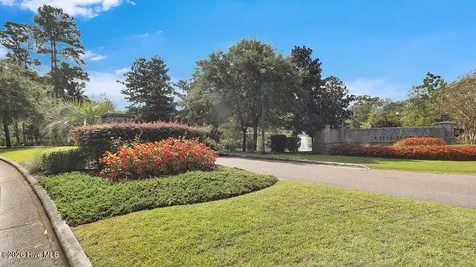 7697 Dunewalk Court Wilmington NC 28409