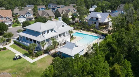 7697 Dunewalk Court Wilmington NC 28409