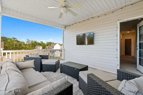 183 Grandview Drive Hampstead NC 28443