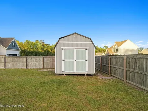 183 Grandview Drive Hampstead NC 28443