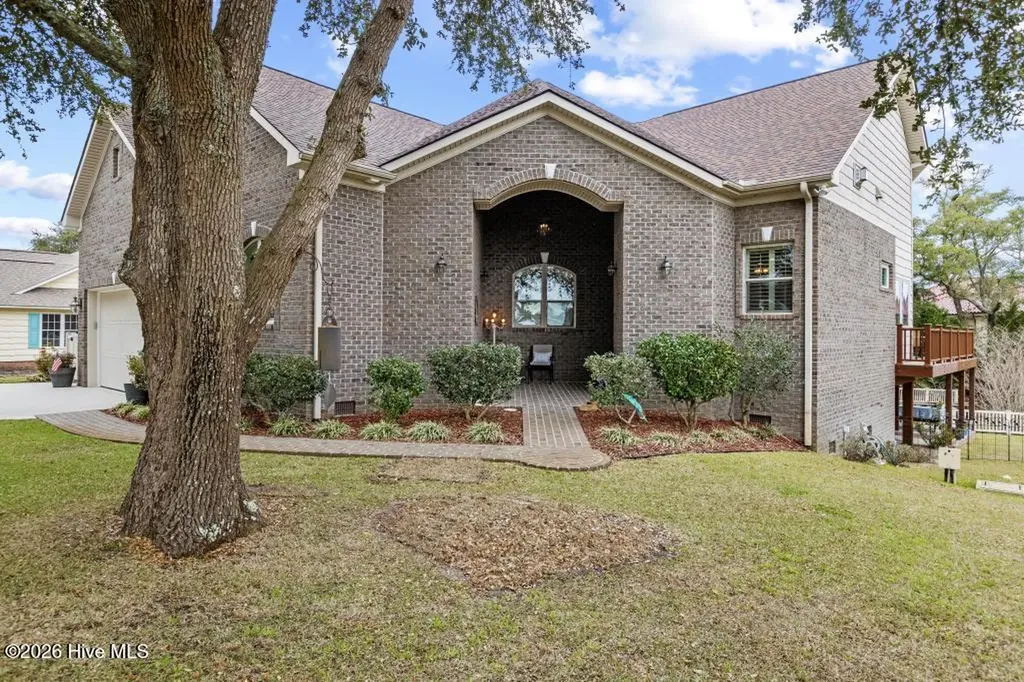 113 Harold Avenue Swansboro NC 28584