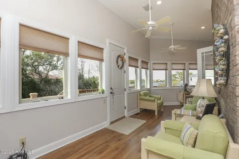 113 Harold Avenue Swansboro NC 28584