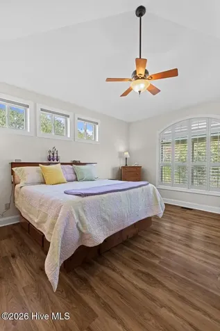 113 Harold Avenue Swansboro NC 28584