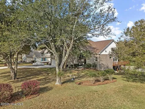 113 Harold Avenue Swansboro NC 28584