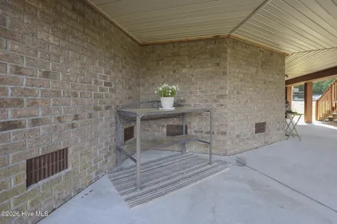 113 Harold Avenue Swansboro NC 28584