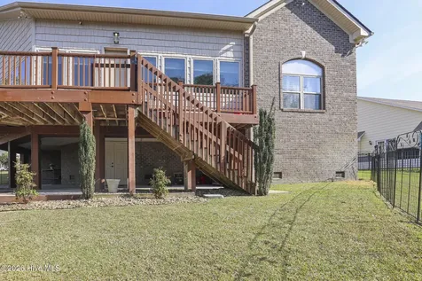 113 Harold Avenue Swansboro NC 28584