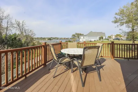 113 Harold Avenue Swansboro NC 28584