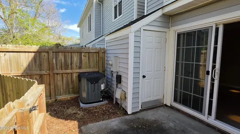 110 Crystal Pines Court Beaufort NC 28516