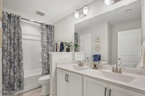 124 Lark Drive West End NC 27376