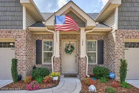 124 Lark Drive West End NC 27376