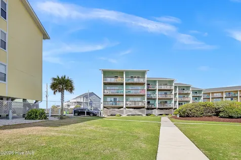 918 N New River Drive Surf City NC 28445