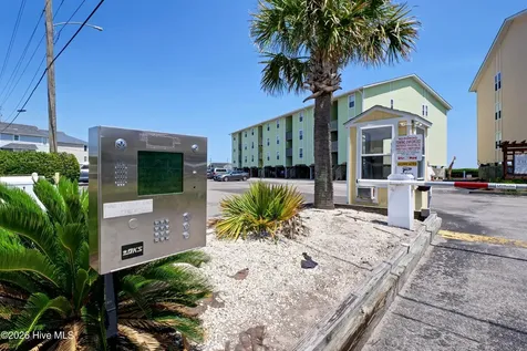 918 N New River Drive Surf City NC 28445