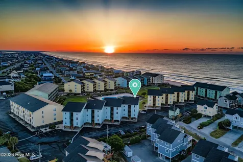 918 N New River Drive Surf City NC 28445