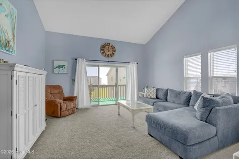 918 N New River Drive Surf City NC 28445