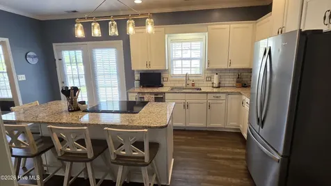 128 Madison Bay Drive Beaufort NC 28516