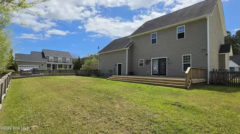 128 Madison Bay Drive Beaufort NC 28516