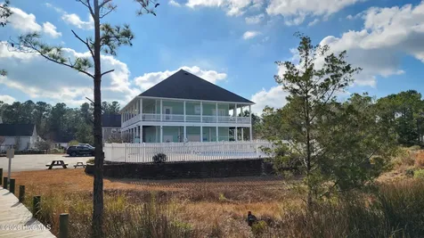 128 Madison Bay Drive Beaufort NC 28516