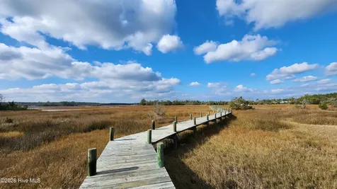 128 Madison Bay Drive Beaufort NC 28516