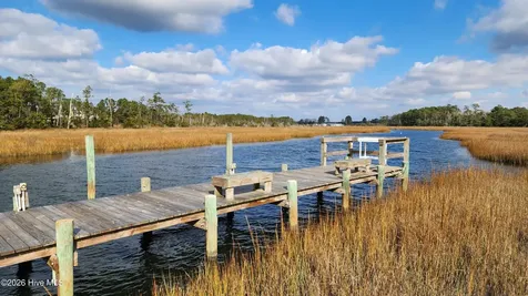 128 Madison Bay Drive Beaufort NC 28516