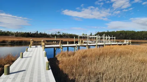 128 Madison Bay Drive Beaufort NC 28516