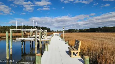 128 Madison Bay Drive Beaufort NC 28516
