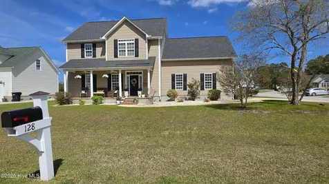 128 Madison Bay Drive Beaufort NC 28516