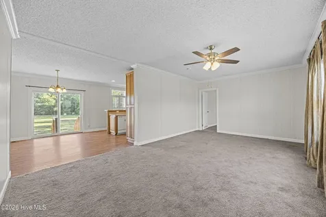2041 Bay Road Wallace NC 28466