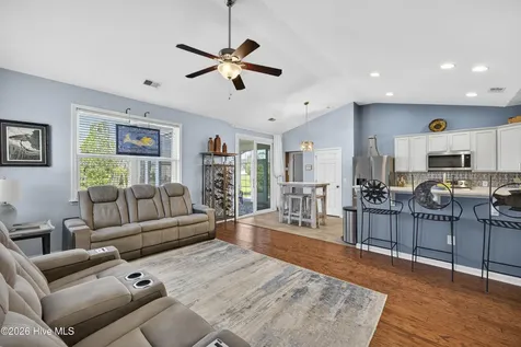5257 Windward Way Southport NC 28461