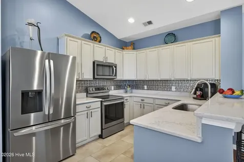 5257 Windward Way Southport NC 28461
