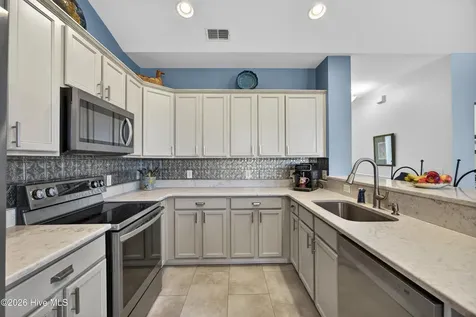 5257 Windward Way Southport NC 28461