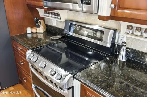 345 Broad Leaf Lane SE Bolivia NC 28422