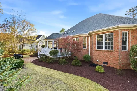 345 Broad Leaf Lane SE Bolivia NC 28422