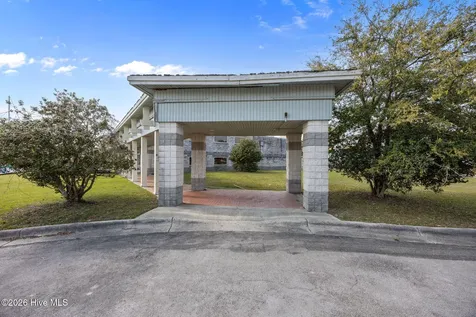 100 Marina Drive New Bern NC 28560