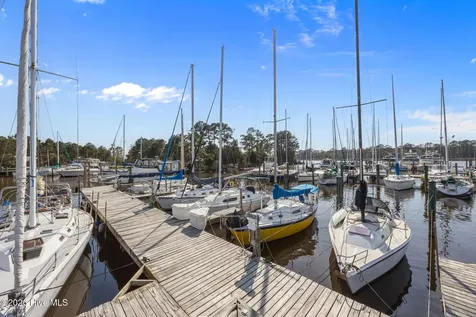 100 Marina Drive New Bern NC 28560