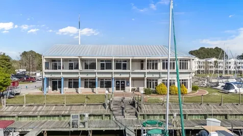 100 Marina Drive New Bern NC 28560