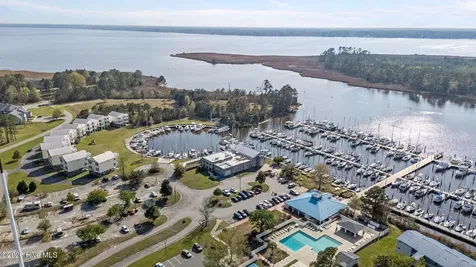 100 Marina Drive New Bern NC 28560