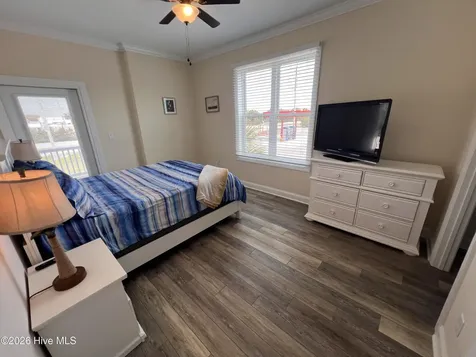 3307 Emerald Drive Emerald Isle NC 28594