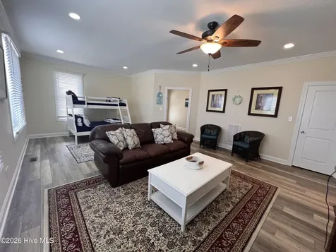 3307 Emerald Drive Emerald Isle NC 28594