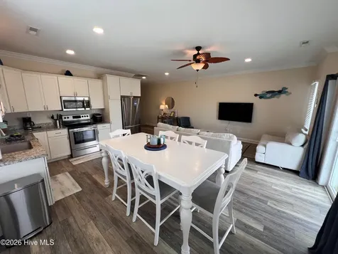 3307 Emerald Drive Emerald Isle NC 28594