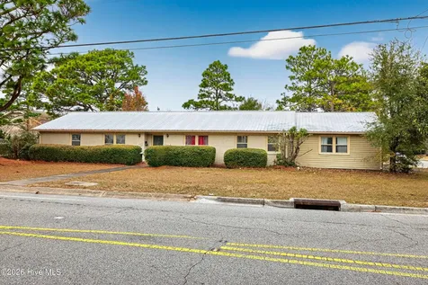 1421 -1425 Wellington Avenue Wilmington NC 28401