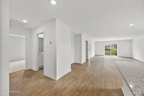 4677 Swimming Lane Shallotte NC 28470