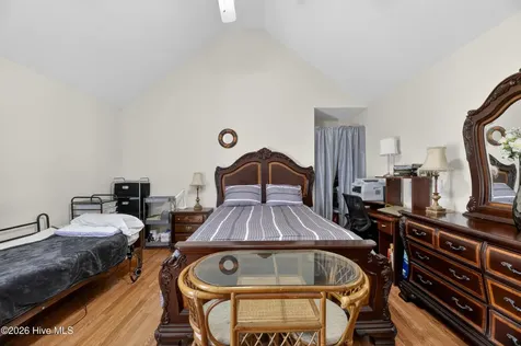 720 E Main Street Winterville NC 28590
