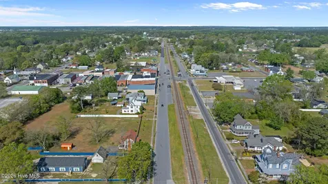 128 E Railroad Street La Grange NC 28551